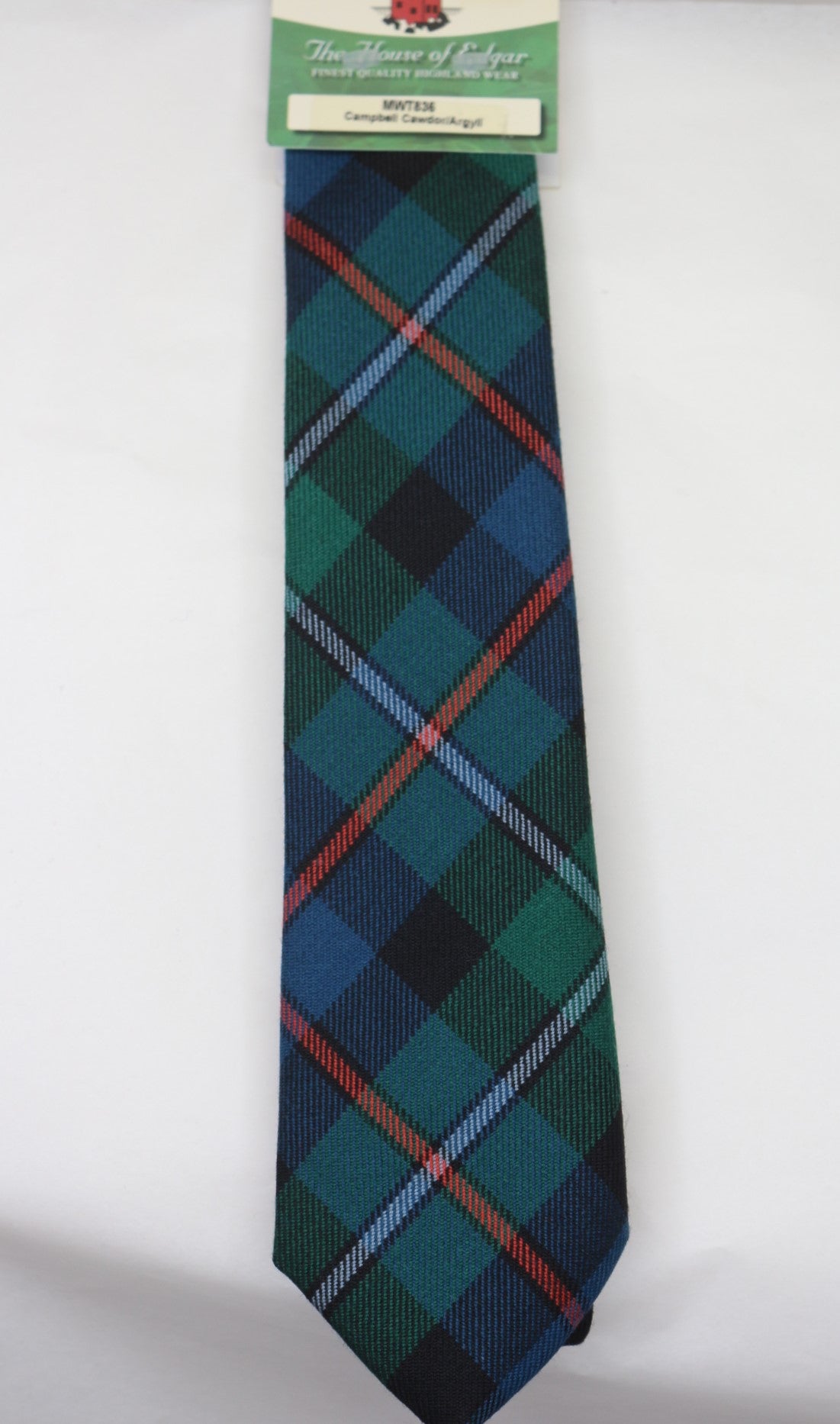 Campbell of Cawdor Ancient Tartan Crest Blanket Wave Style