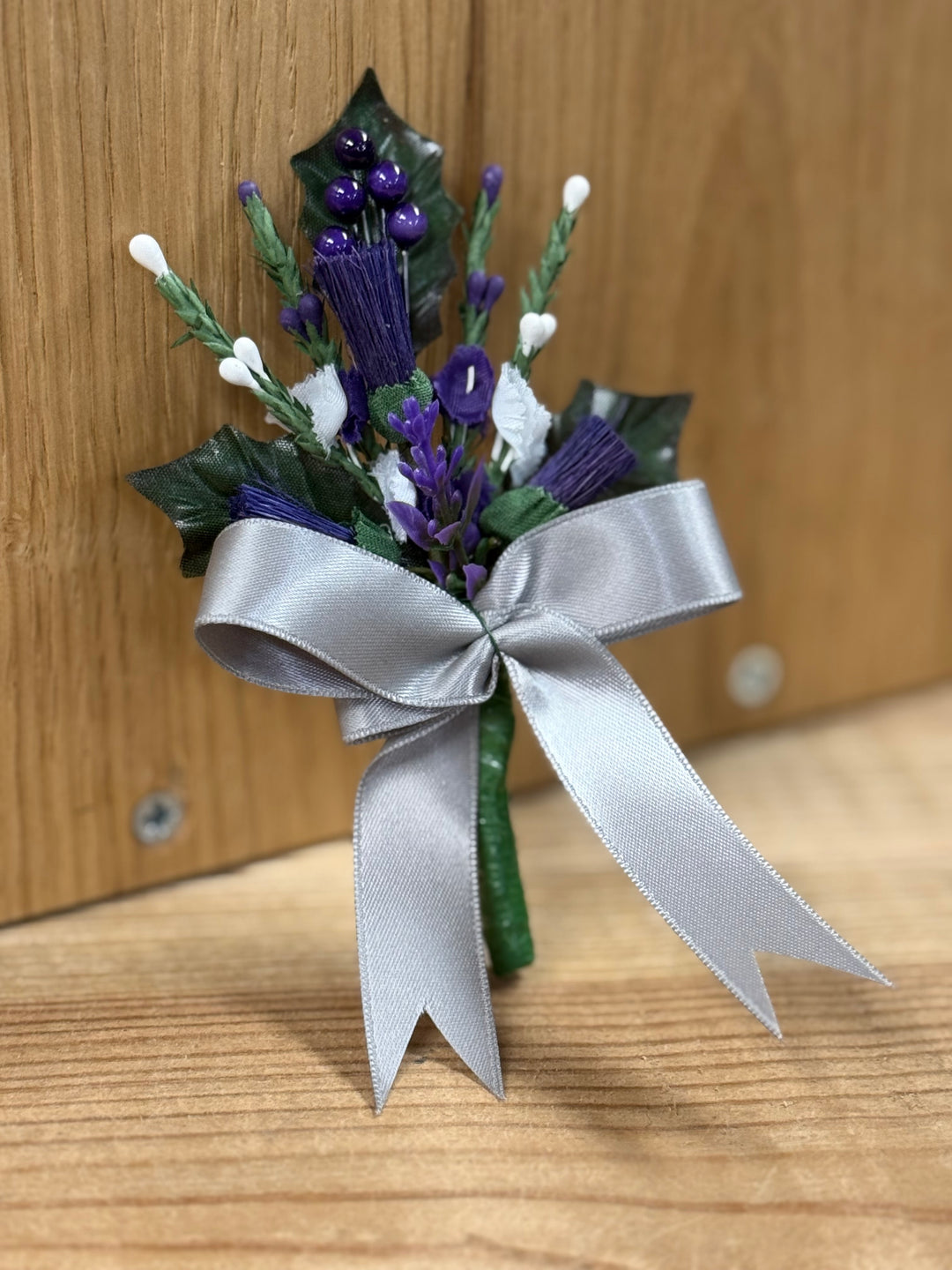 Heather buttonhole - Silver ribbon