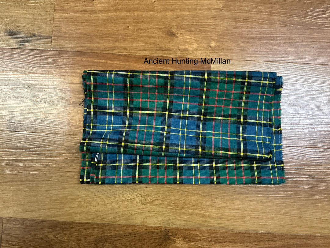 Ancient Hunting MacMillan 38cm x 83cm