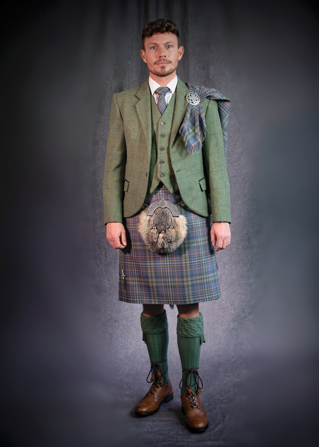 Lovat green tweed kilt outfit - PREMIUM COLLECTION