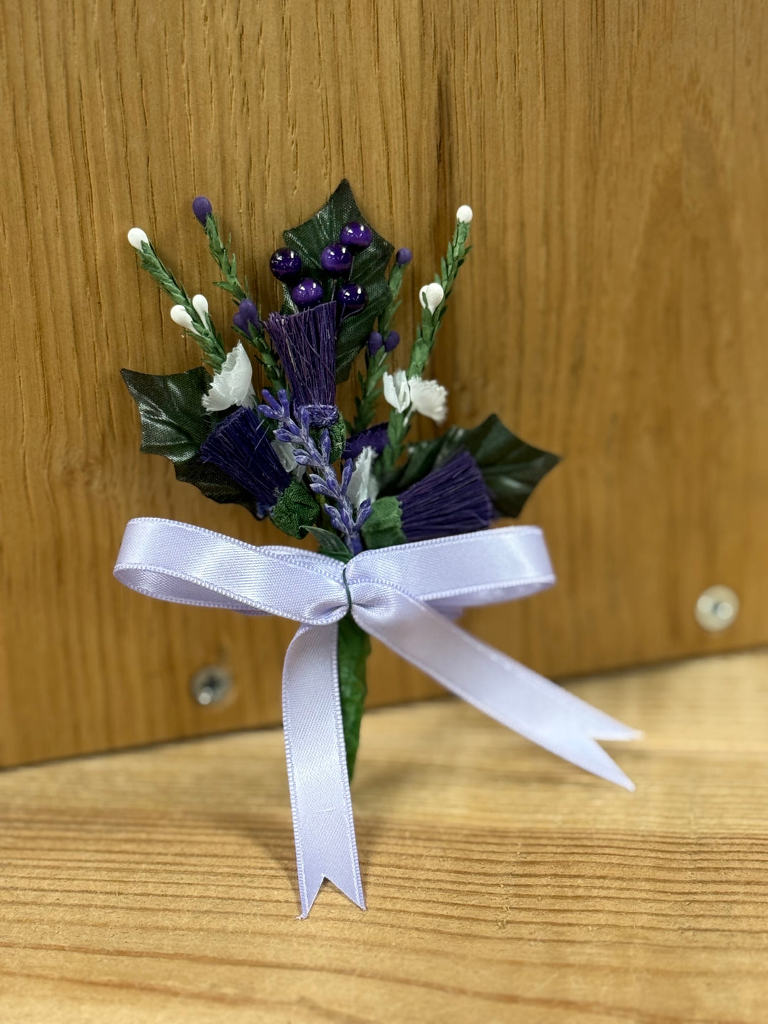 Heather buttonhole - Lilac ribbon