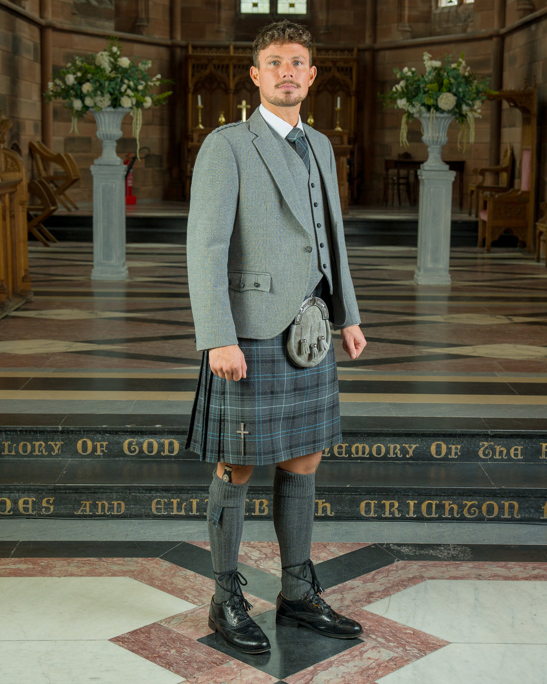 Arrochar Tweed Outfit - Kilt Package