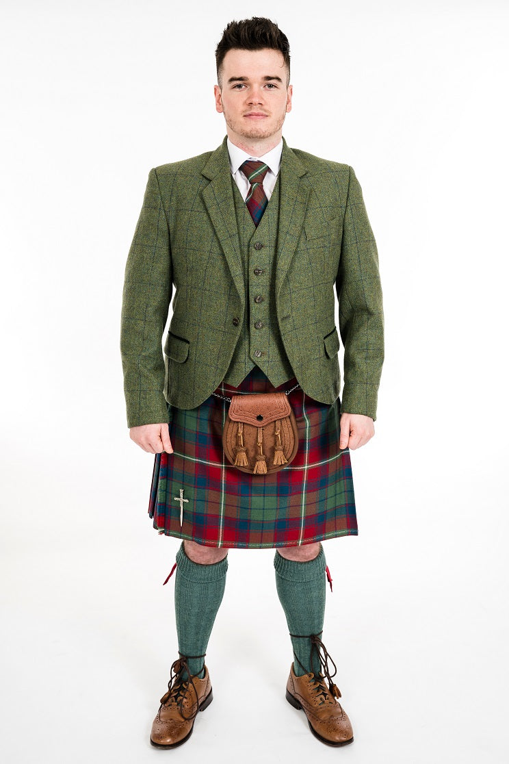 Kirkton green Tweed Outfit