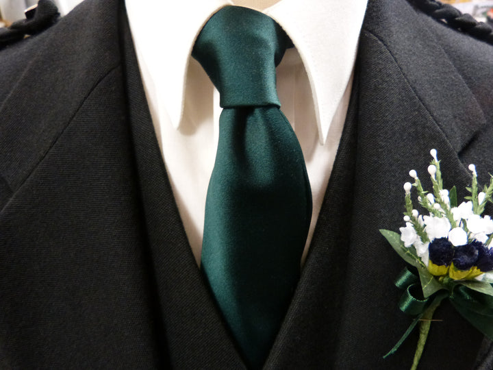 Bottle Green Satin Tie - Anderson Kilts