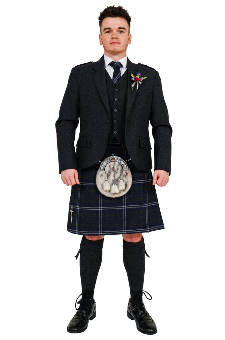 Grey arrochar package outfit