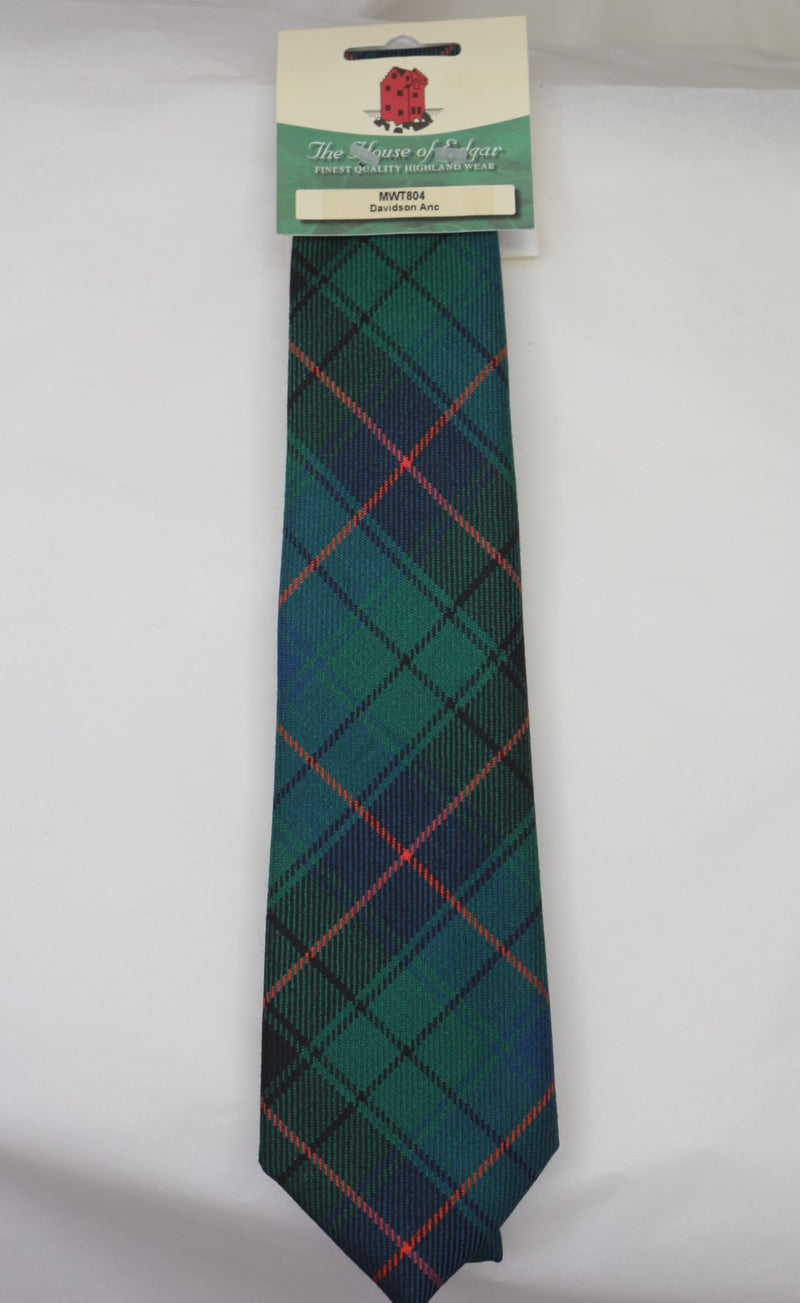 Davidson Ancient Tartan Tie from House of Edgar weavers- Anderson Kilts