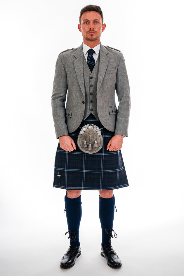 Light grey crail kilt hire outfit