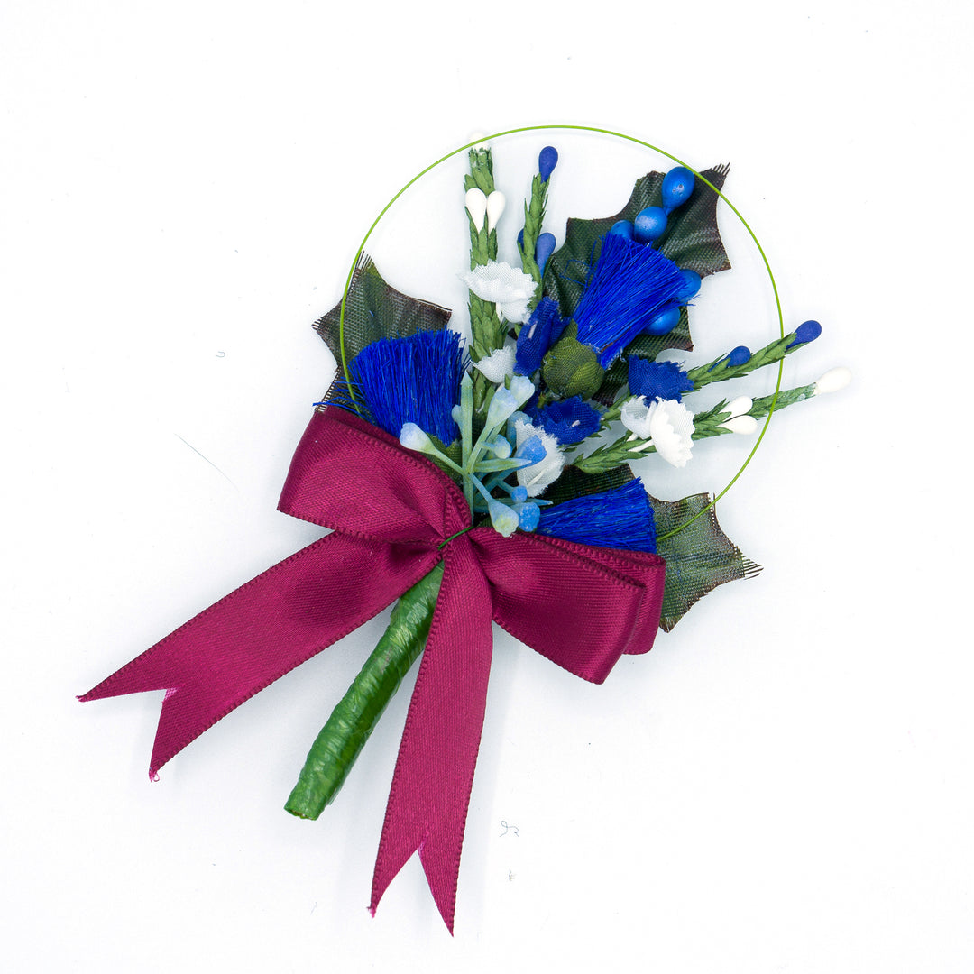 Heather buttonhole - Wine ribbon