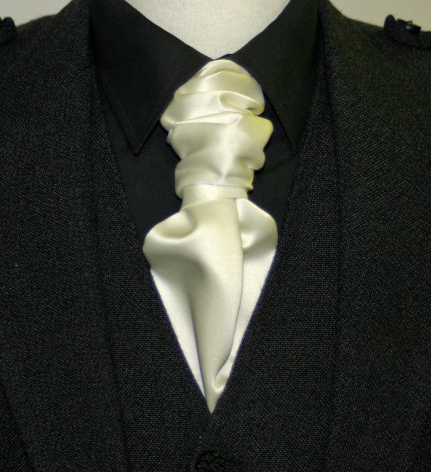 Ivory Ruche Cravat - Anderson Kilts