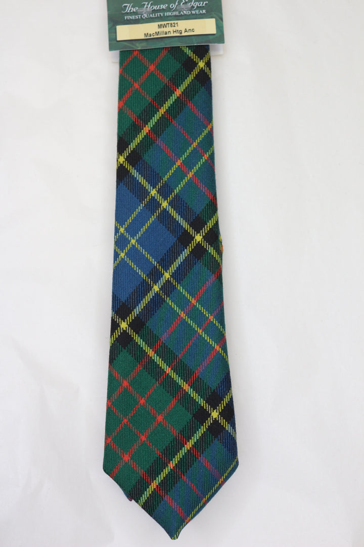 Hunter Ancient Tartan Bow Tie