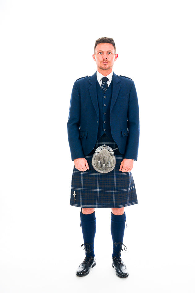 Navy crail kilt outfit