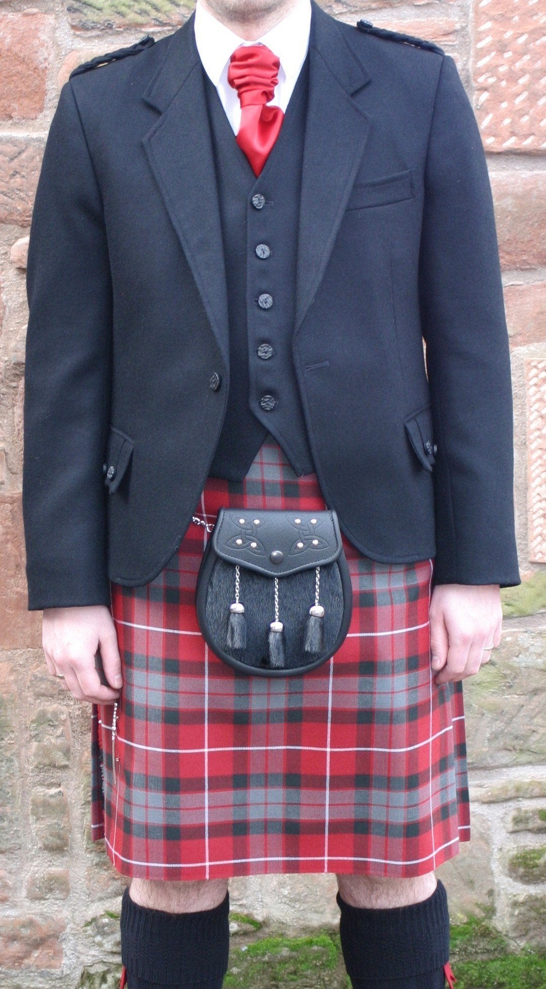 Black tweed kilt jacket hotsell